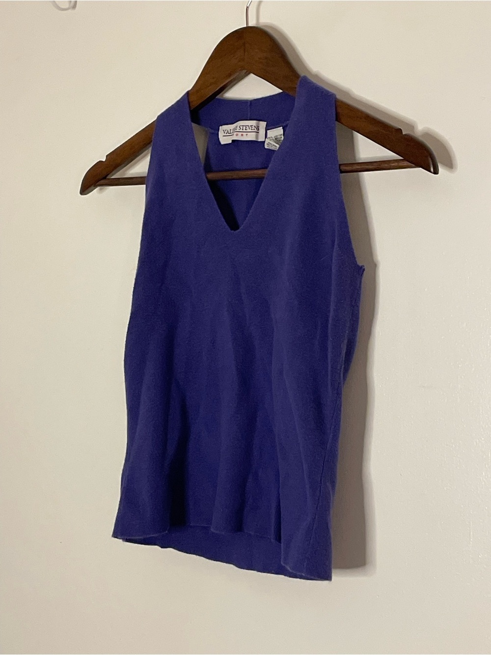 Valerie Steven’s Sport T-Shirt Material Purple V-Neck Sleeveless Tank Top
